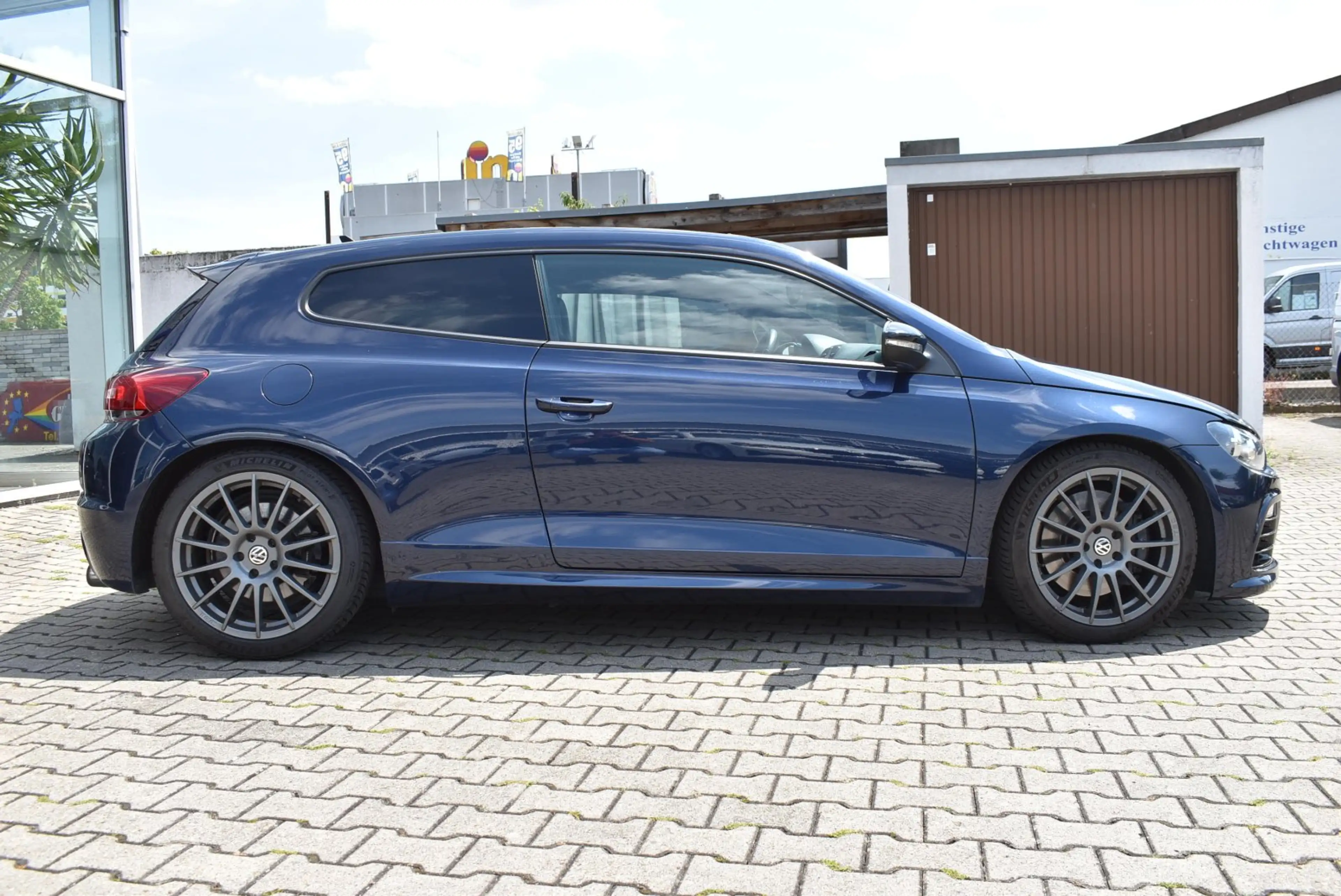 Volkswagen Scirocco 2.0 TSI R DSG Schalensitze Panodach Navi — photo 7