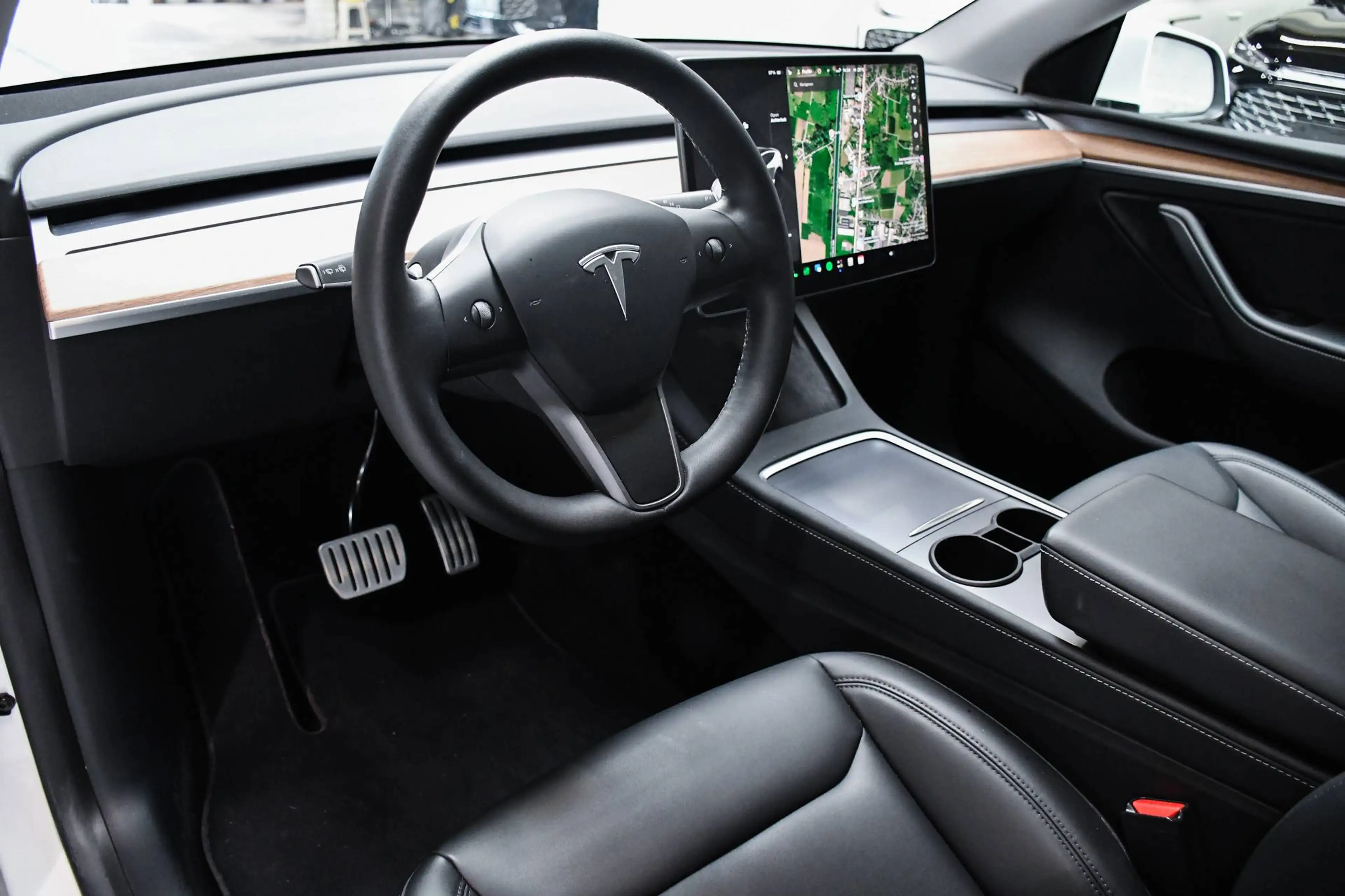 Tesla Model Y Model Y 72.5 kWh Dual Motor Performance (393 kW) - LEDER / PANORAMISCH DAK / NAVIGATIE / CAMERA / BLIS — photo 9