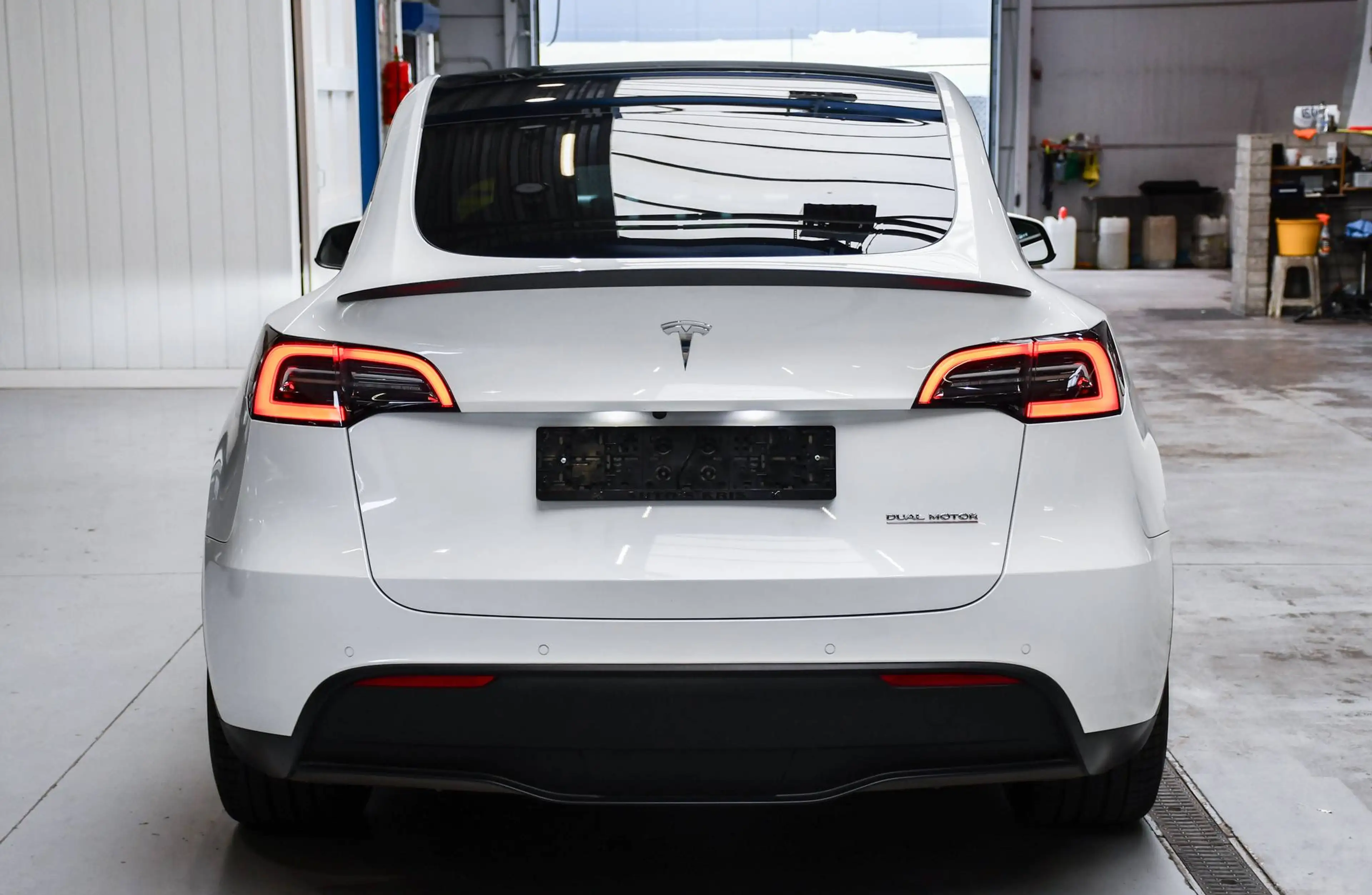 Tesla Model Y Model Y 72.5 kWh Dual Motor Performance (393 kW) - LEDER / PANORAMISCH DAK / NAVIGATIE / CAMERA / BLIS — photo 5