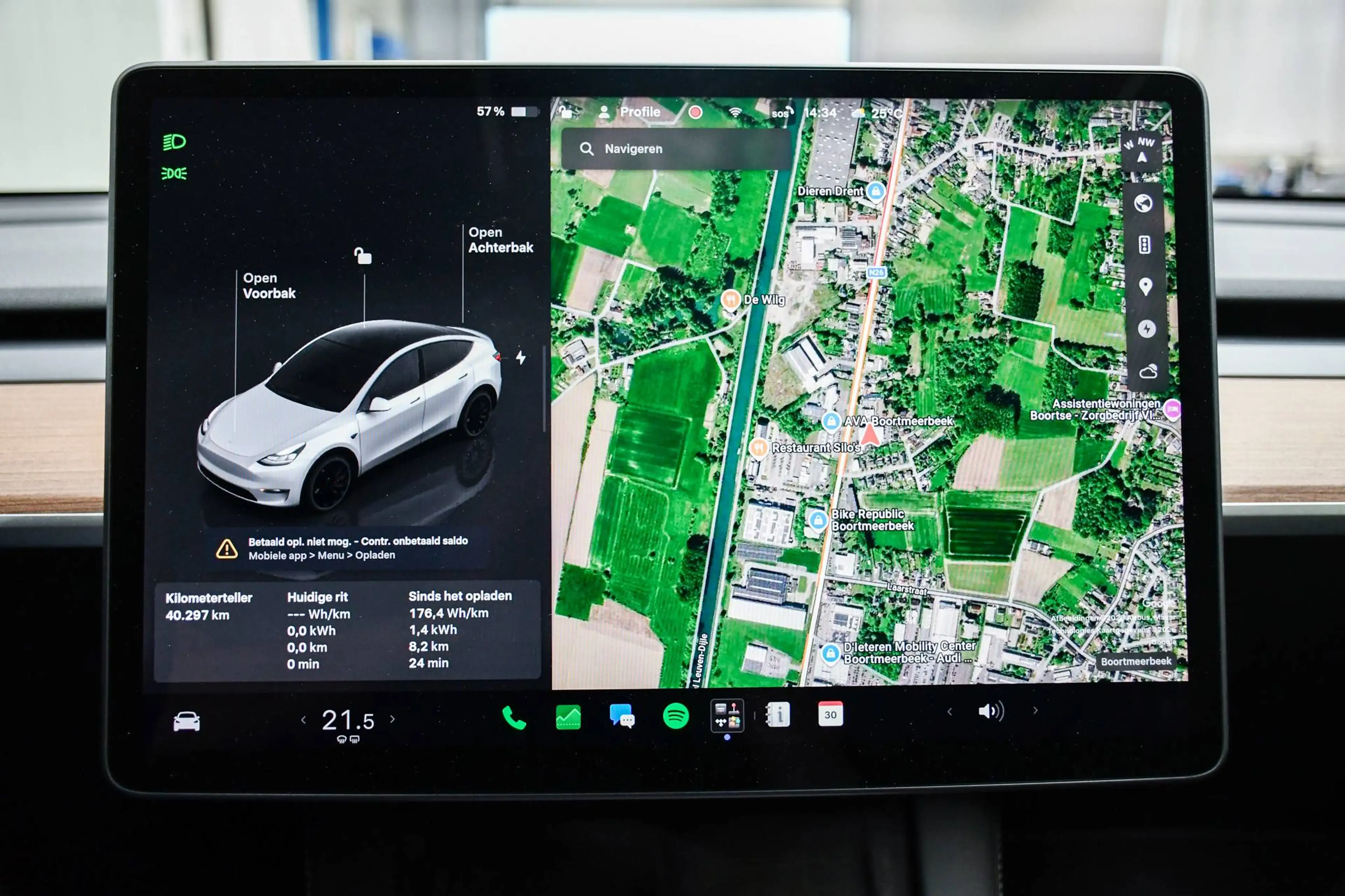Tesla Model Y Model Y 72.5 kWh Dual Motor Performance (393 kW) - LEDER / PANORAMISCH DAK / NAVIGATIE / CAMERA / BLIS — photo 10