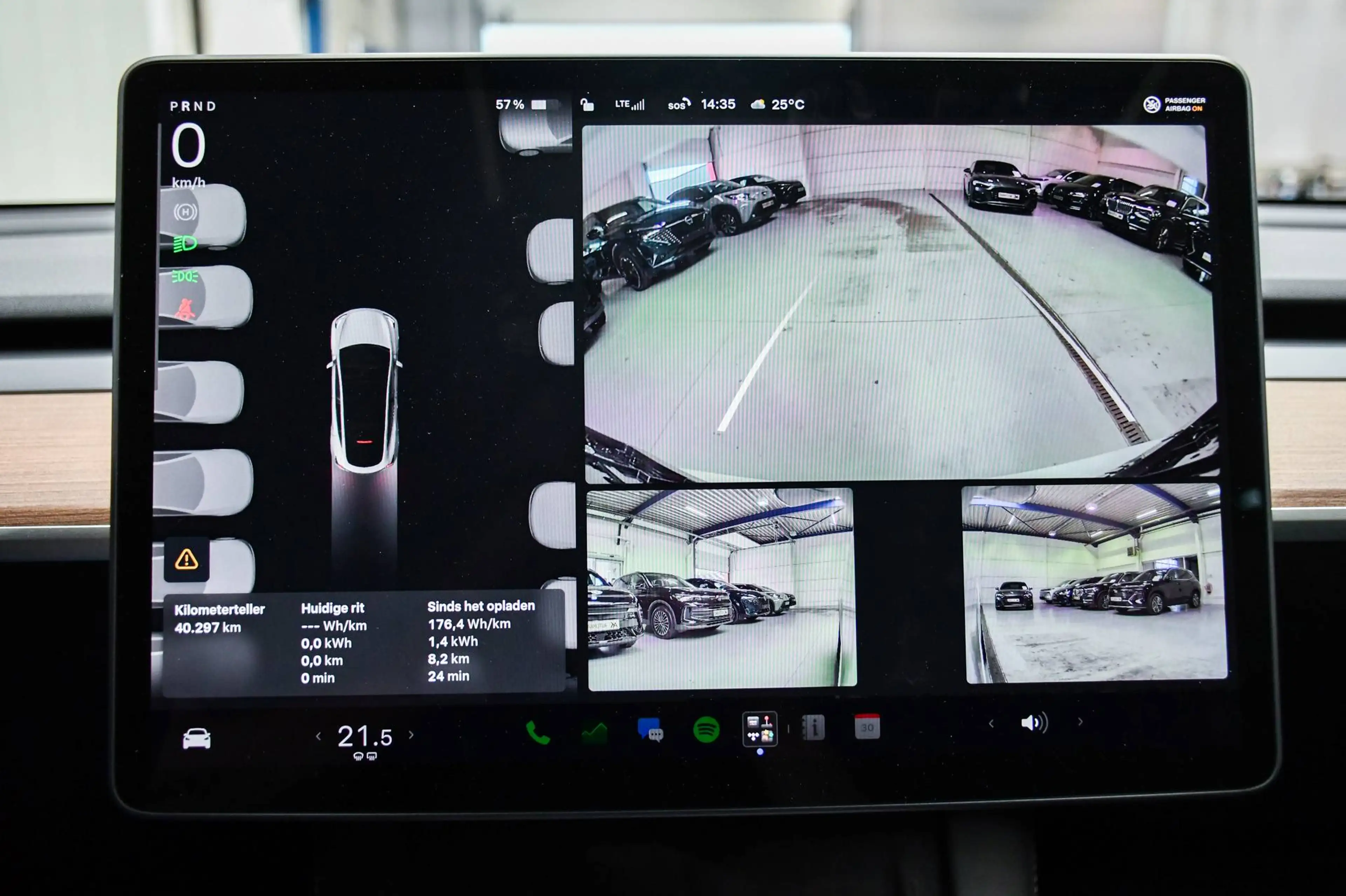 Tesla Model Y Model Y 72.5 kWh Dual Motor Performance (393 kW) - LEDER / PANORAMISCH DAK / NAVIGATIE / CAMERA / BLIS — photo 13