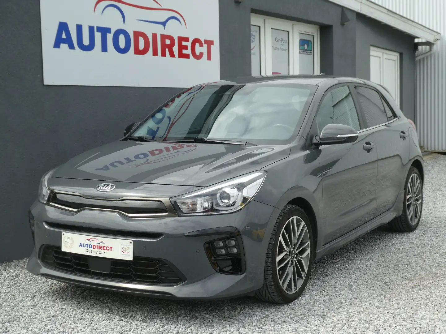 Kia Rio 1.2i GT-Line Cuir, Navi, Led, Camara, Smartlink Šedá - 1