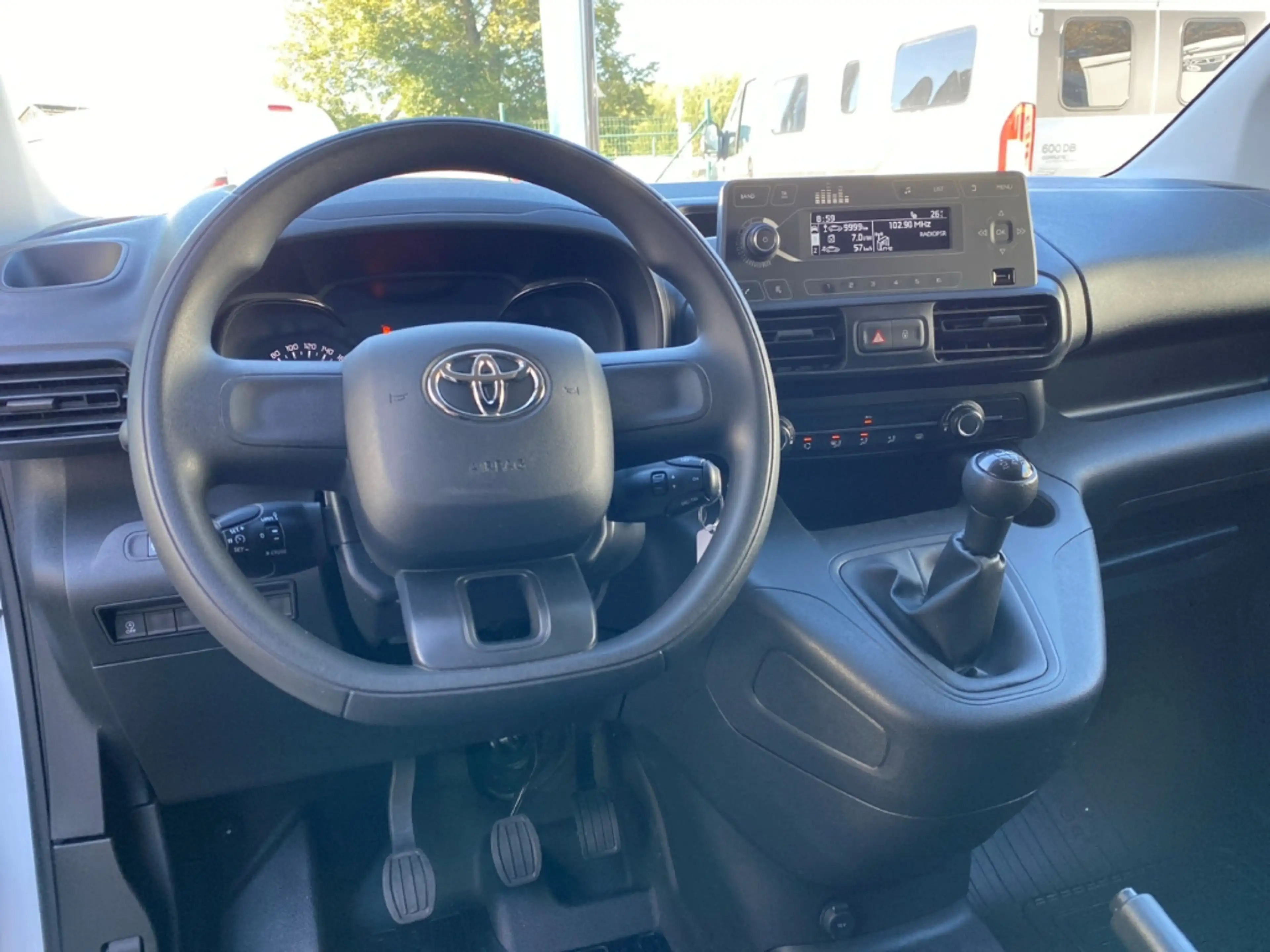 Toyota Proace City DUTY L1 1.5D AHK+KLIMA+BLUETOOTH+USB — photo 11