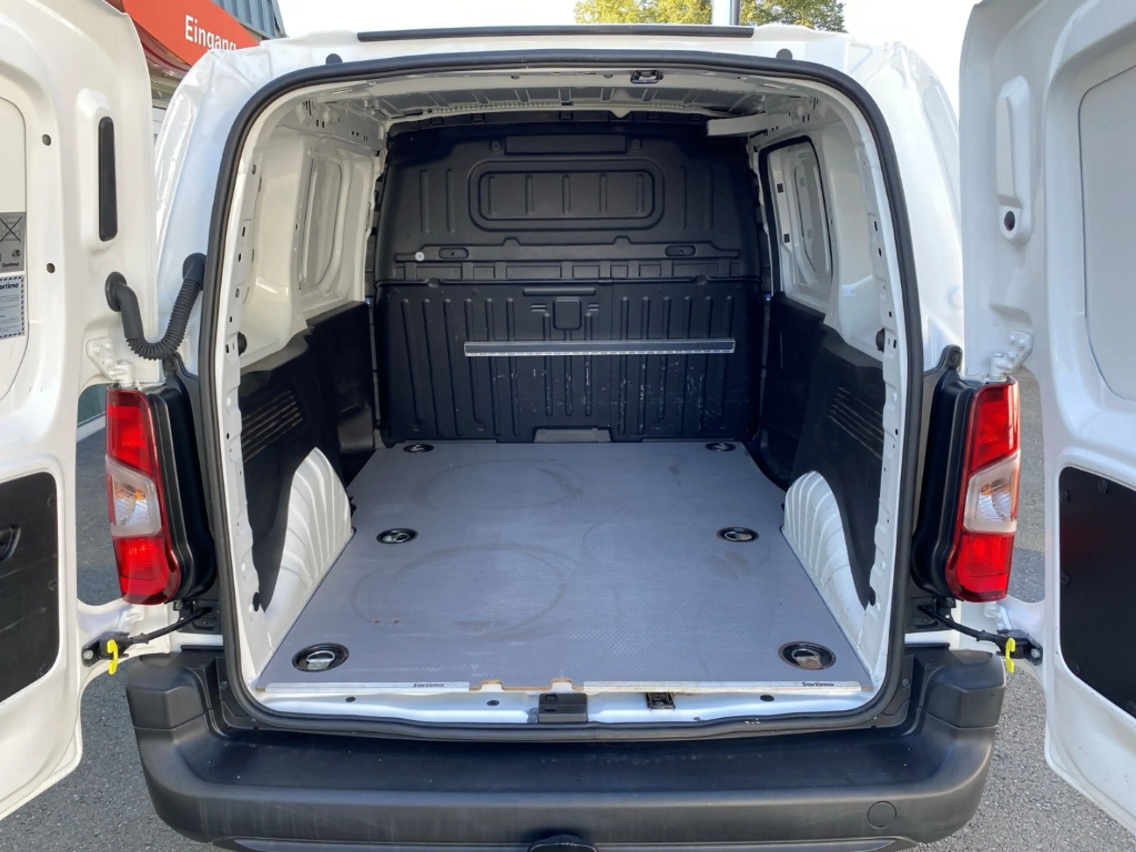 Toyota Proace City DUTY L1 1.5D AHK+KLIMA+BLUETOOTH+USB — photo 15