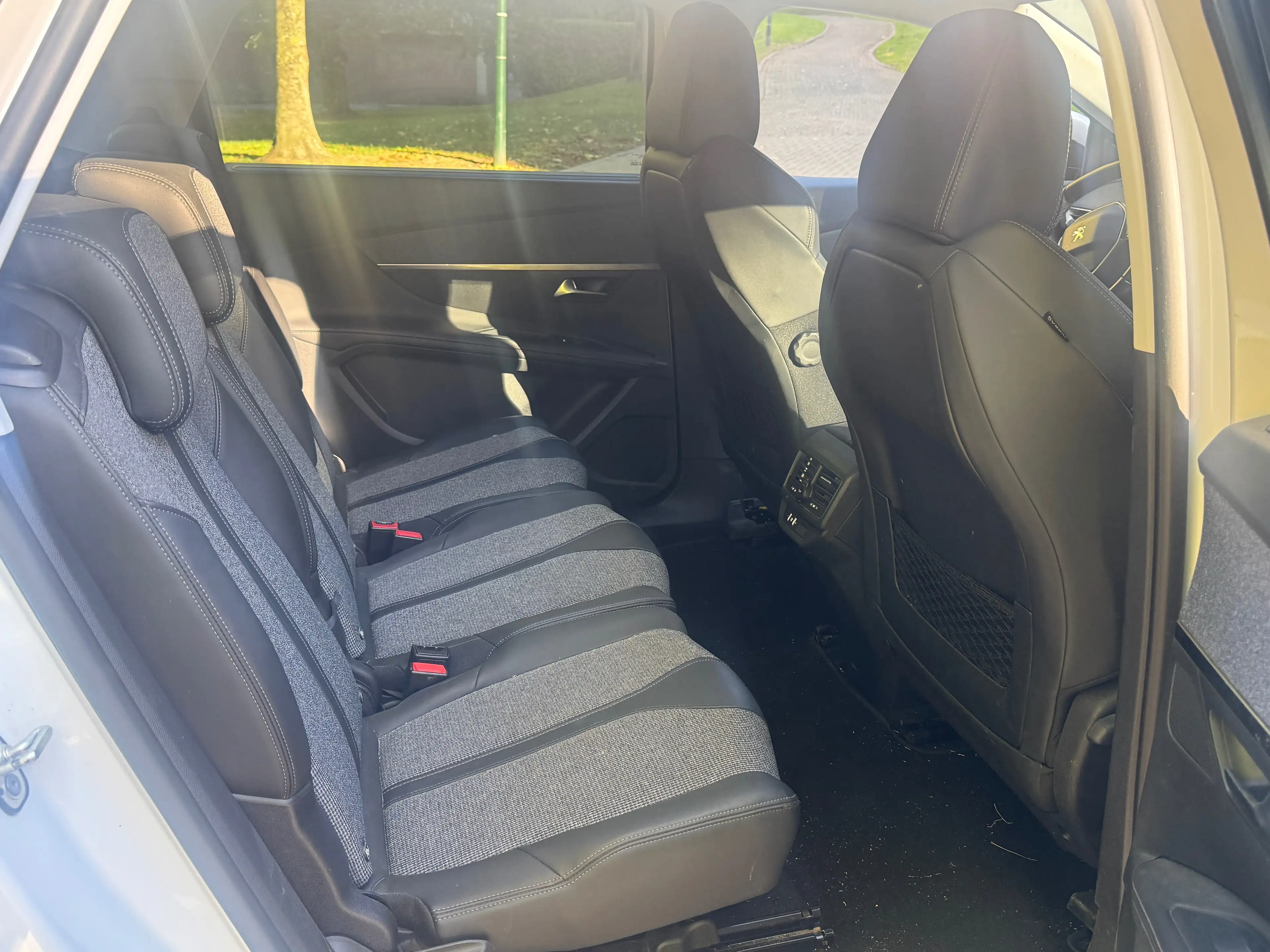 Peugeot 5008 5008 1.5 BlueHDi Active Pack — photo 15