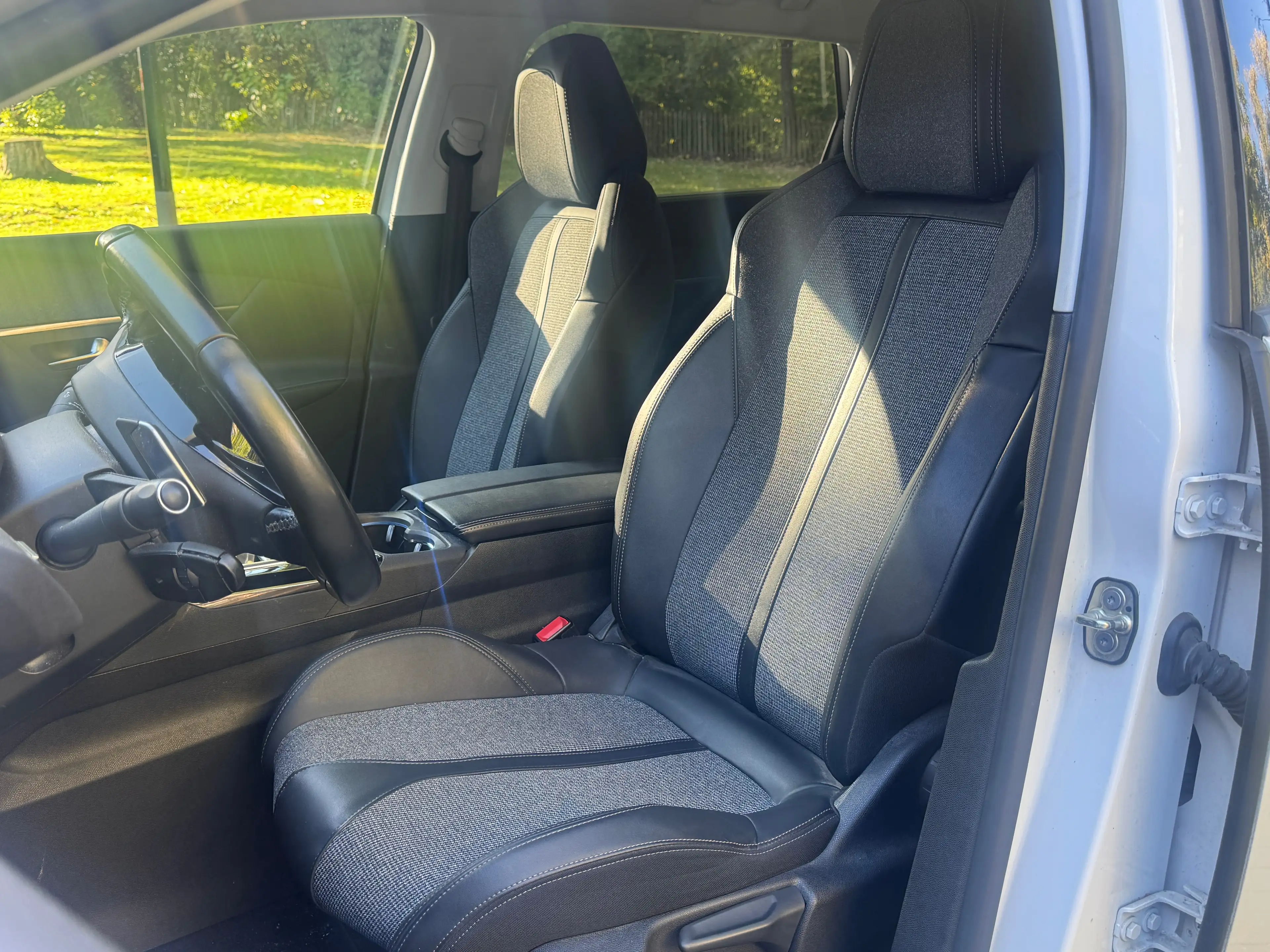 Peugeot 5008 5008 1.5 BlueHDi Active Pack — photo 10