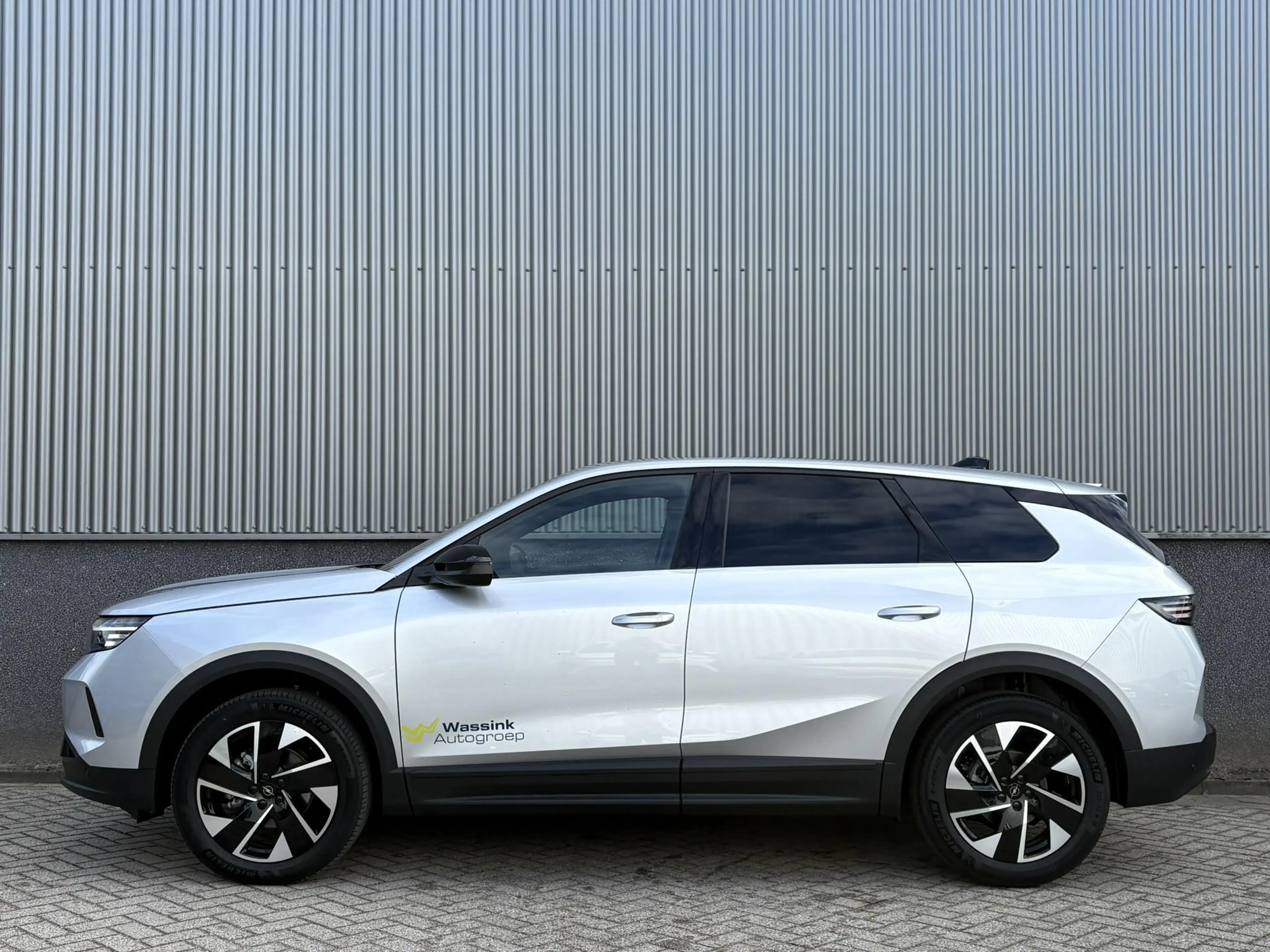 Opel Grandland 1.2 Turbo Hybrid Edition | Schuif-/Kantel Dak | 36 — photo 8