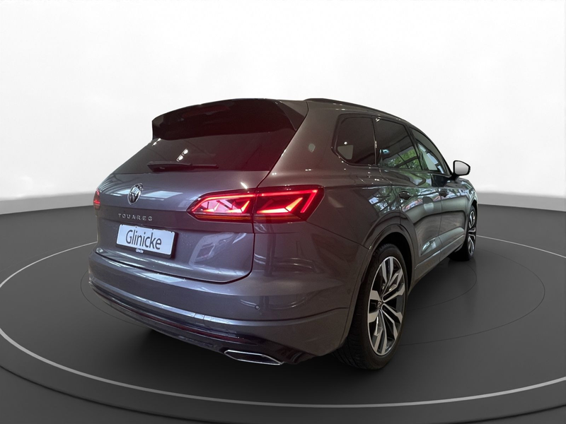 Volkswagen Touareg 3.0 TSI 4M R-Line Luft AHK Pano LM 21" L — photo 4