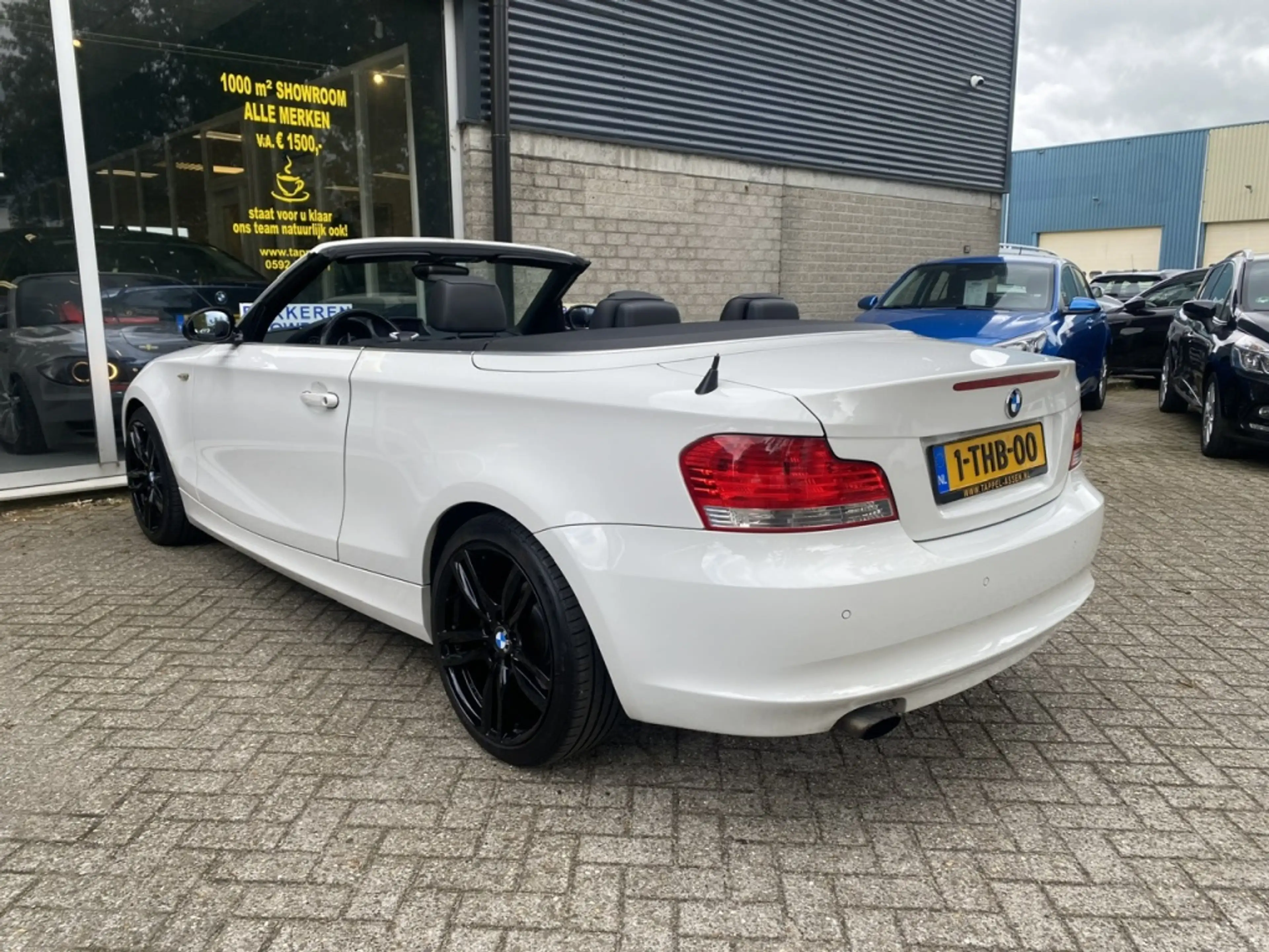 BMW 118 1-serie Cabrio 118d High Executive supernette auto — photo 4