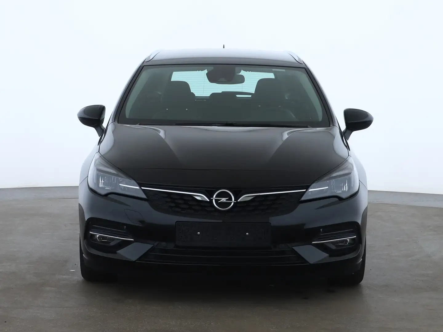 Opel Astra 1.2 Turbo Start/Stop Sports Tourer Black - 2