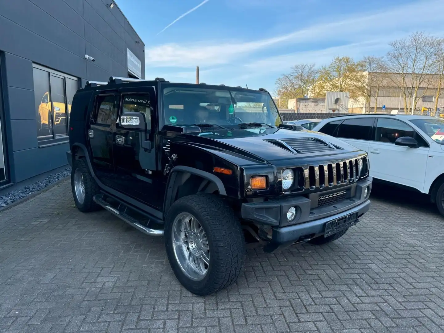 HUMMER H2 Schwarz - 2