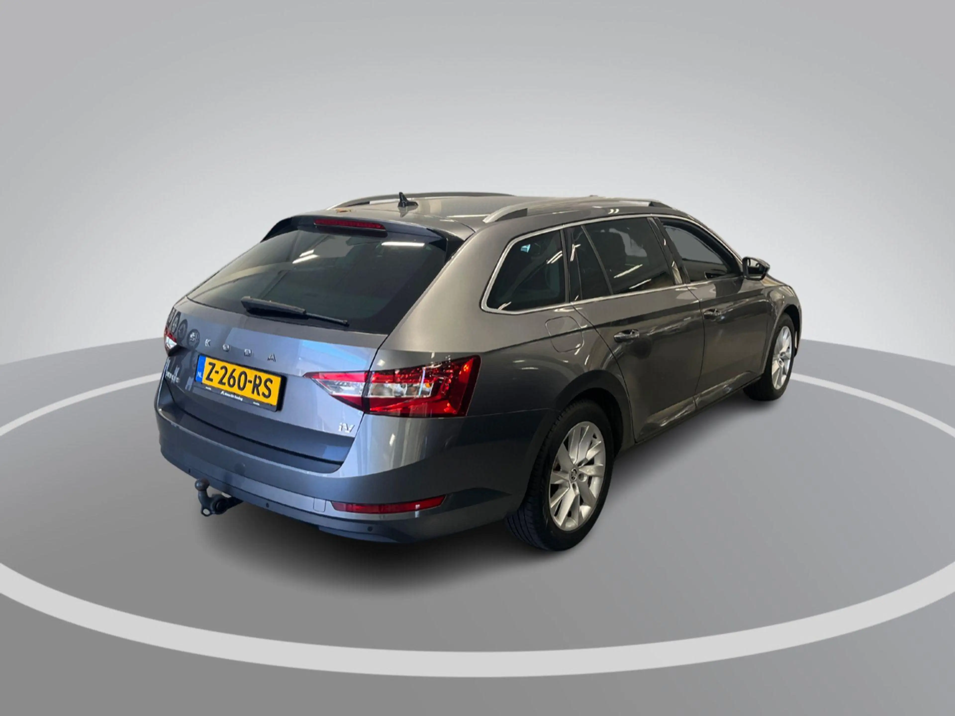Skoda Superb Combi 1.4 TSI iV 218pk DSG Business Edition Plus · — photo 2
