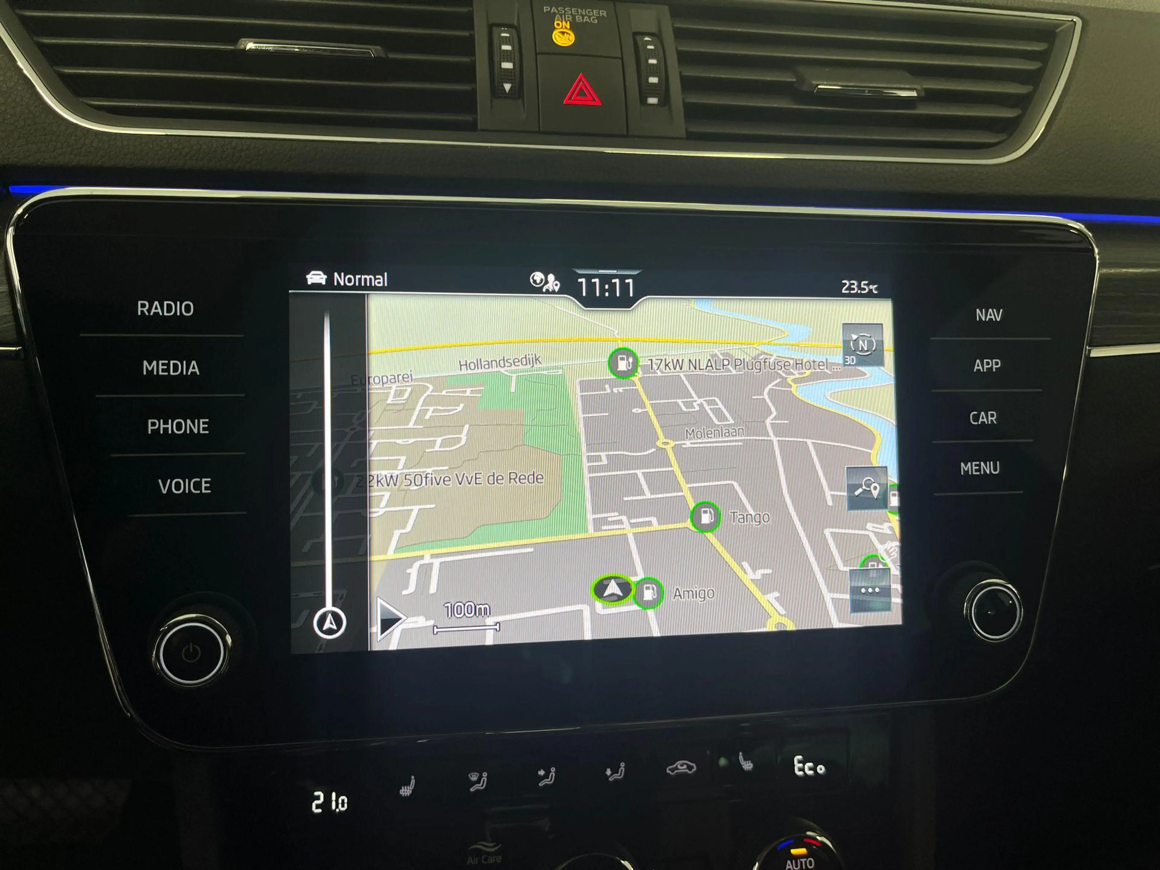 Skoda Superb Combi 1.4 TSI iV 218pk DSG Business Edition Plus · — photo 13