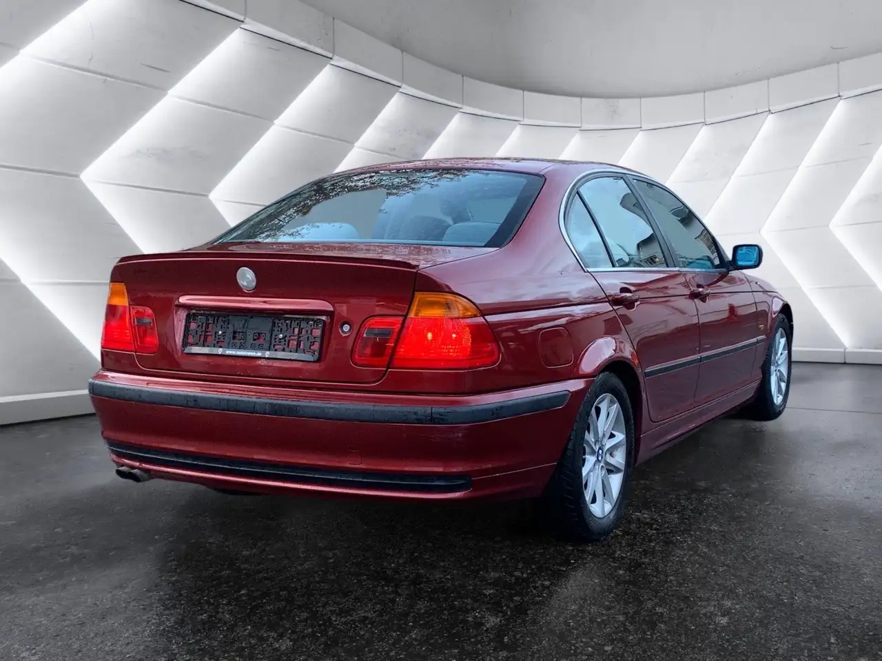 BMW 320i, foto 5