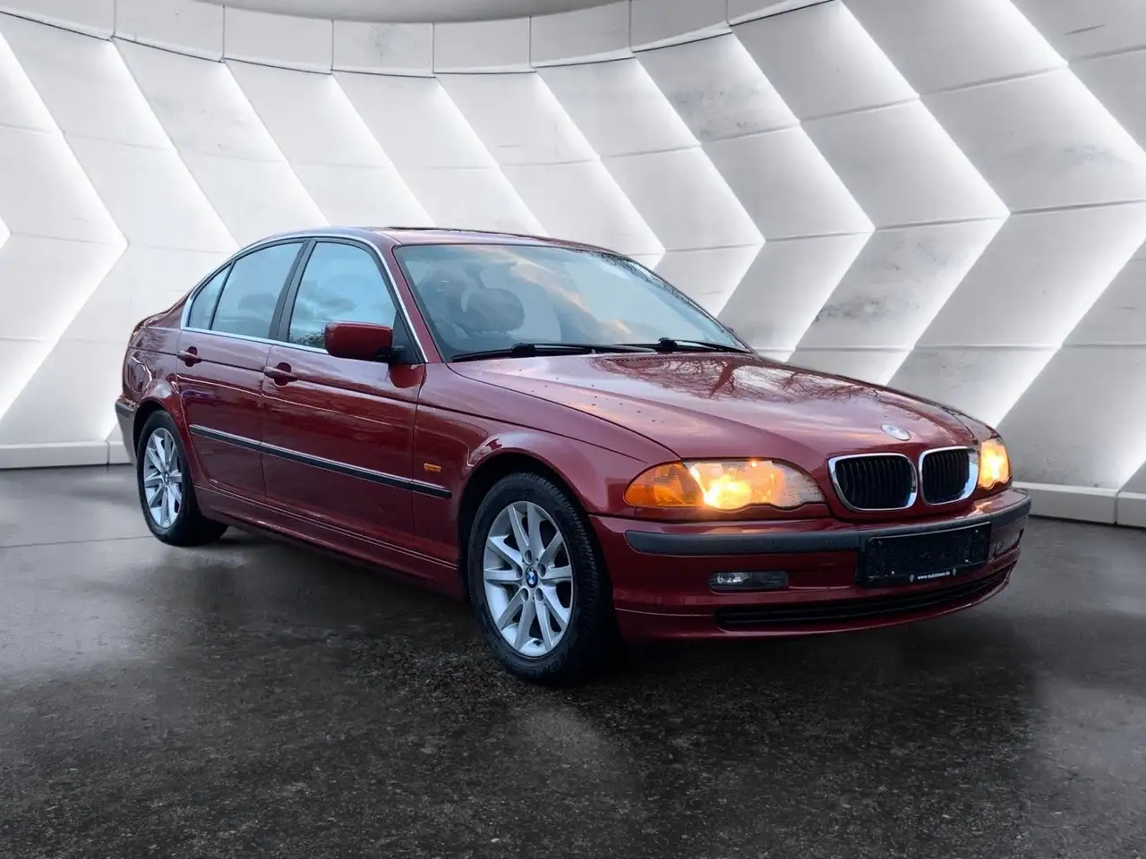 BMW 320i, foto 7