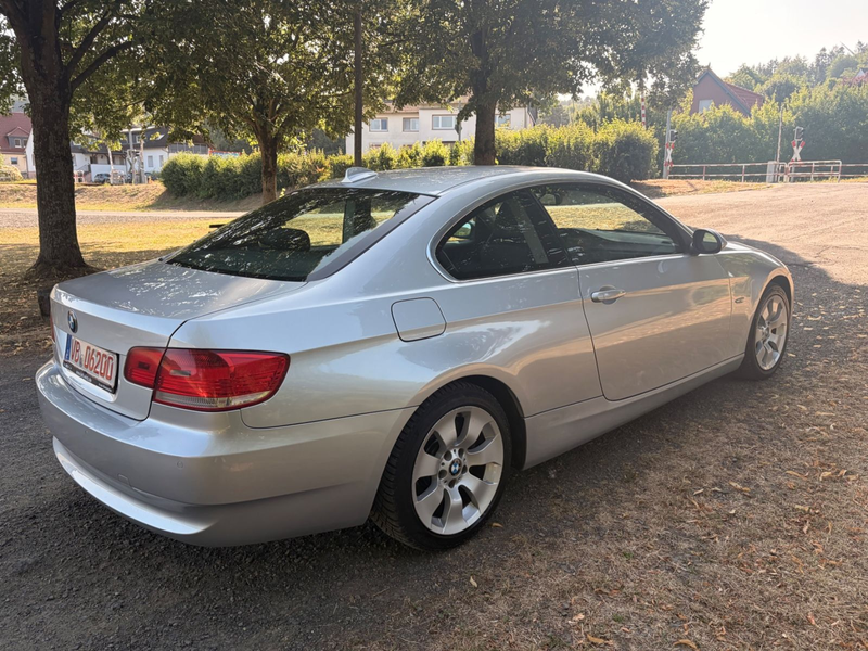 BMW 330 E92 Coupe 330 i 2Hd Rentner ORG 152Tkm N52 — photo 9