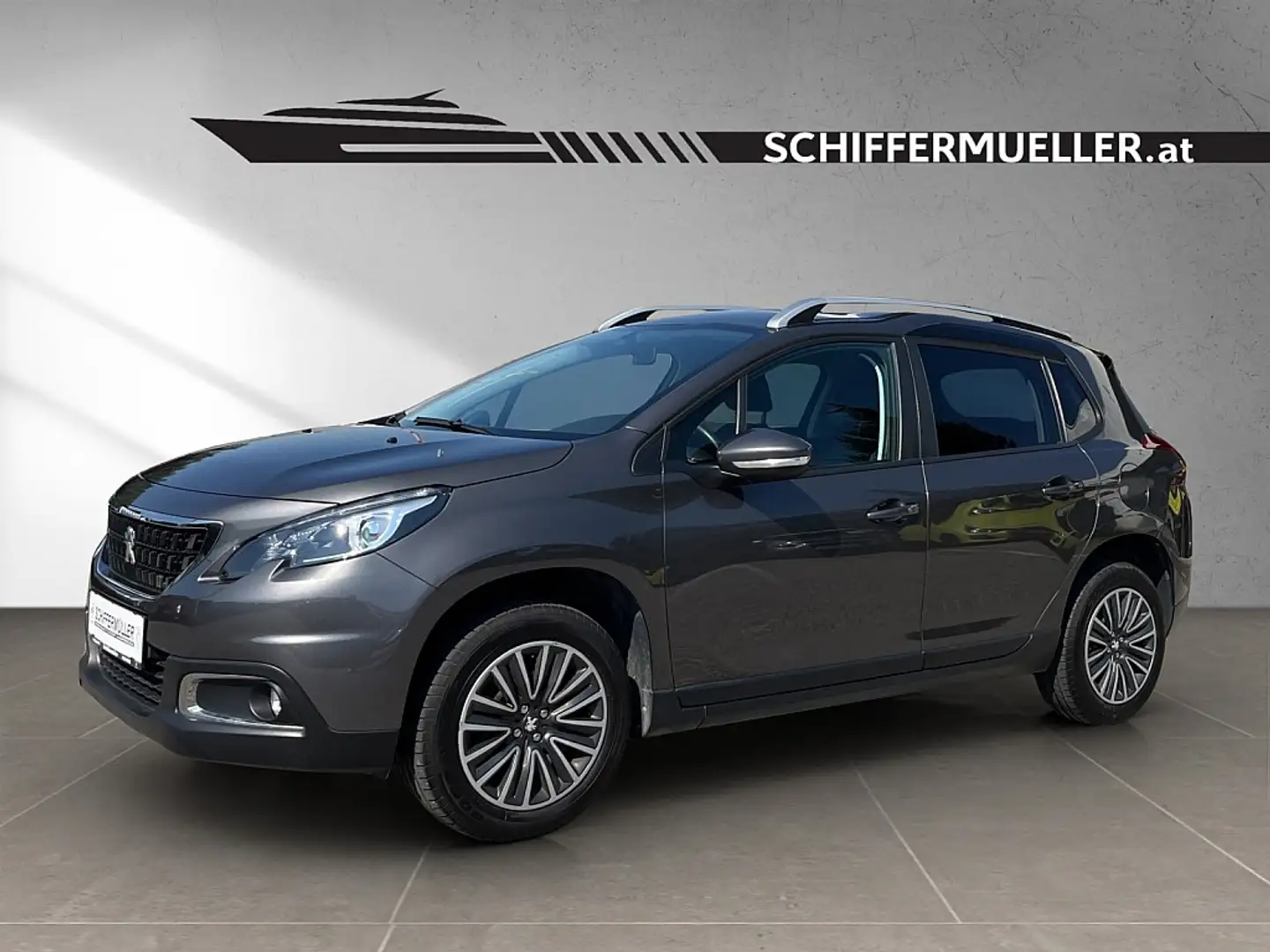 Peugeot 2008 1,2 PureTech 82 Active S&S Grau - 2