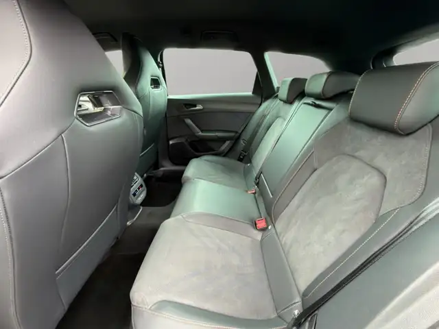 Cupra Leon view 10