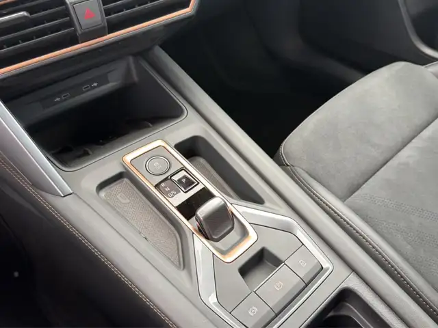 Cupra Leon view 14
