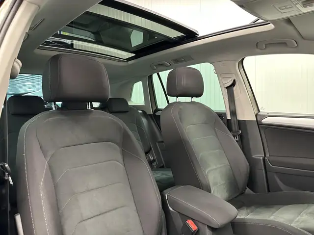 Volkswagen Tiguan view 12