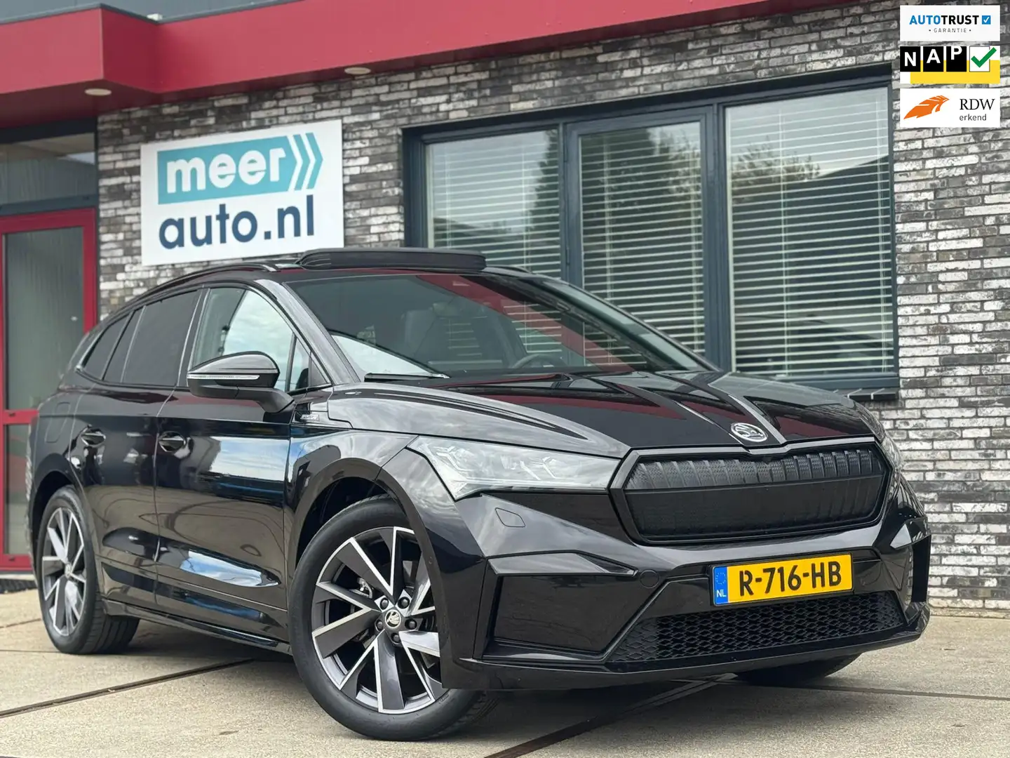 Skoda Enyaq iV Sportline l SOH 90% l PANORAMA l VIRTUAL l CAME Zwart - 1