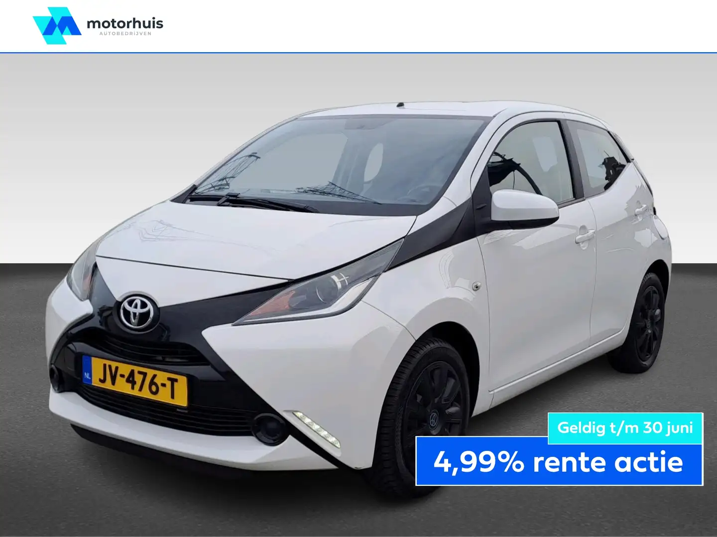 Toyota Aygo 1.0 VVT-i 69pk 5D x-play Weiß - 1