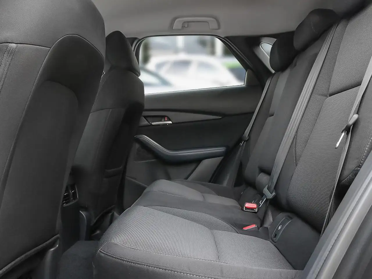 Mazda CX-30 снимка Mazda CX-30