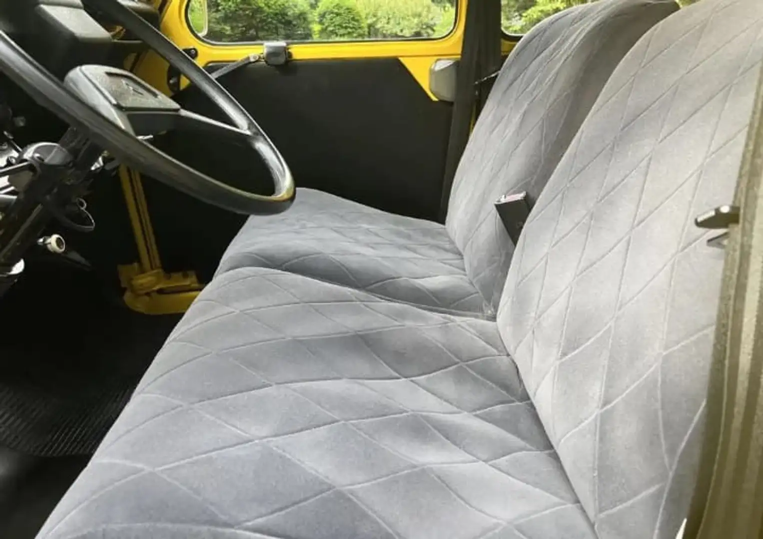 Citroen 2CV 2 CV 6 Charleston Jaune - 2