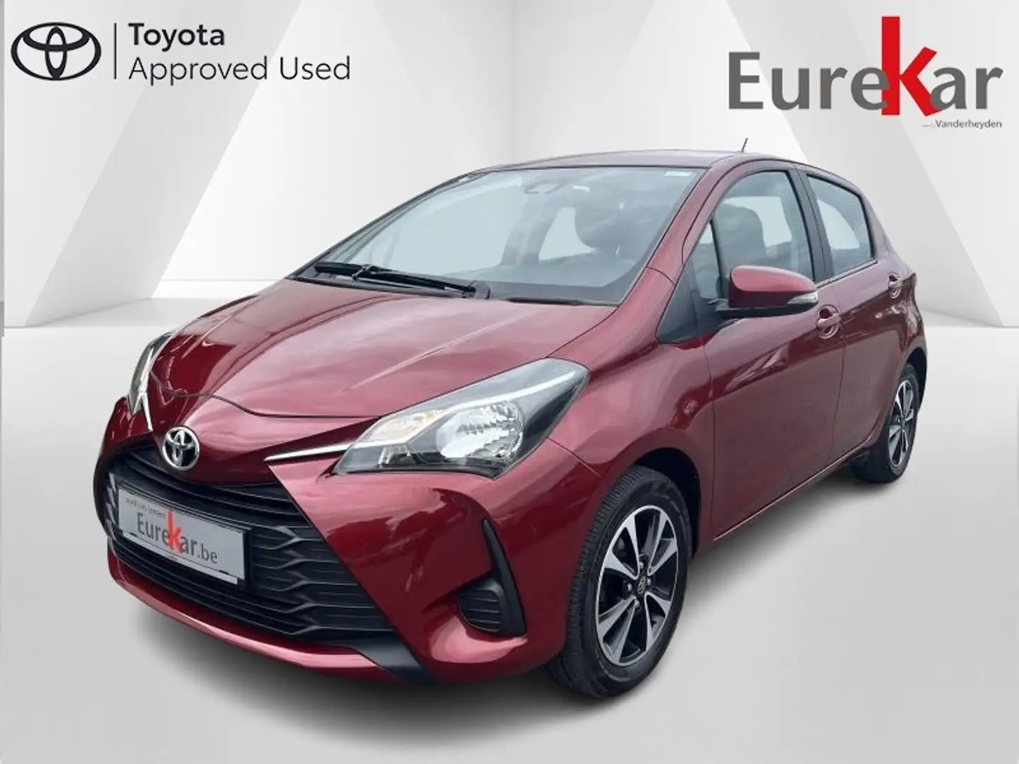Toyota Yaris 1.5 VVT-iE  Connect Rood - 1