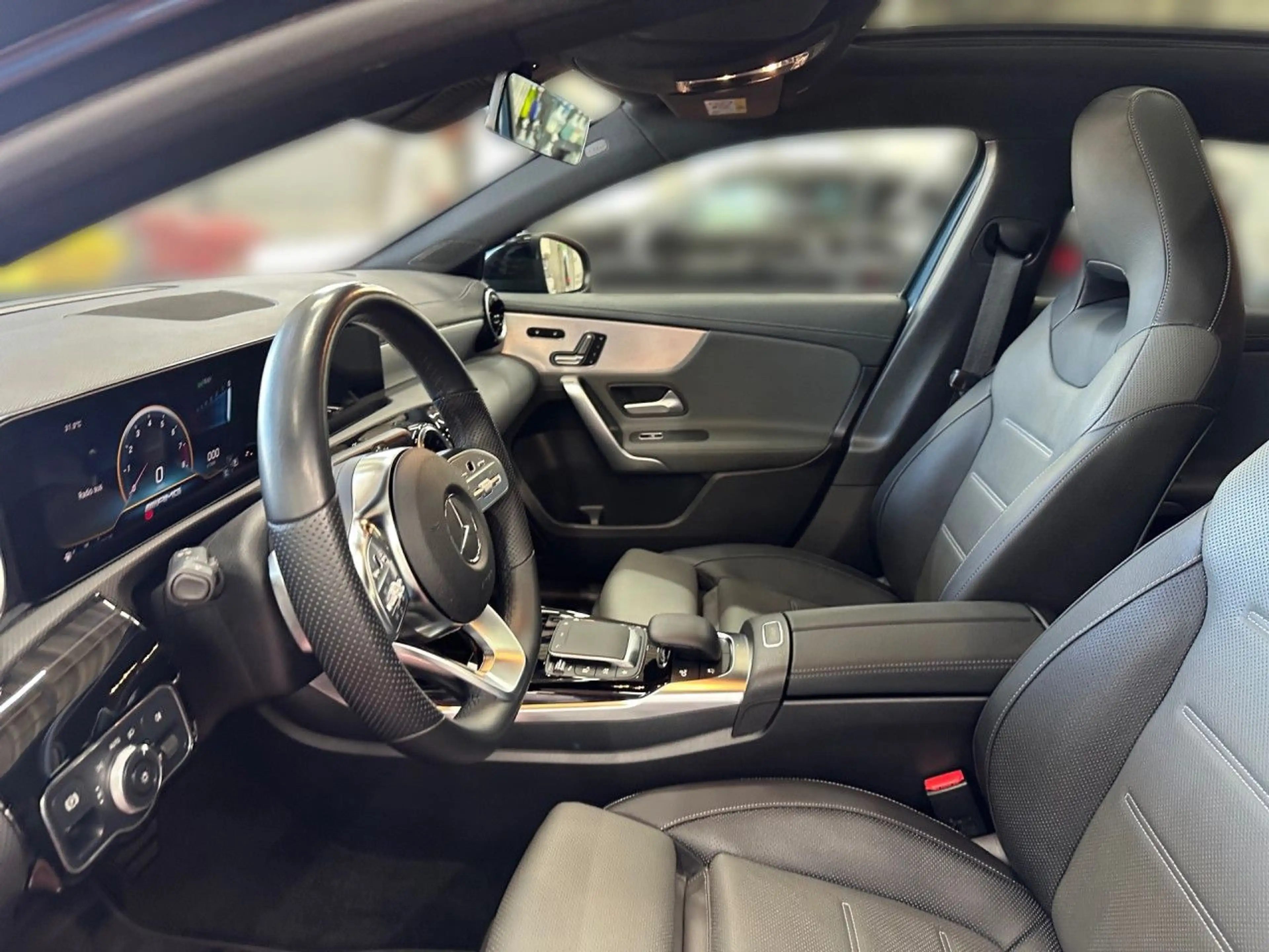 Mercedes-Benz A 45 AMG 4M Pano Multibeam Sitzklima Night Kamera — photo 8