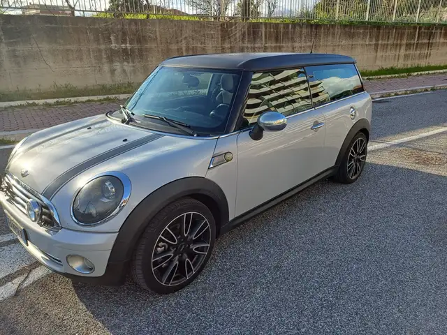 MINI One Clubman