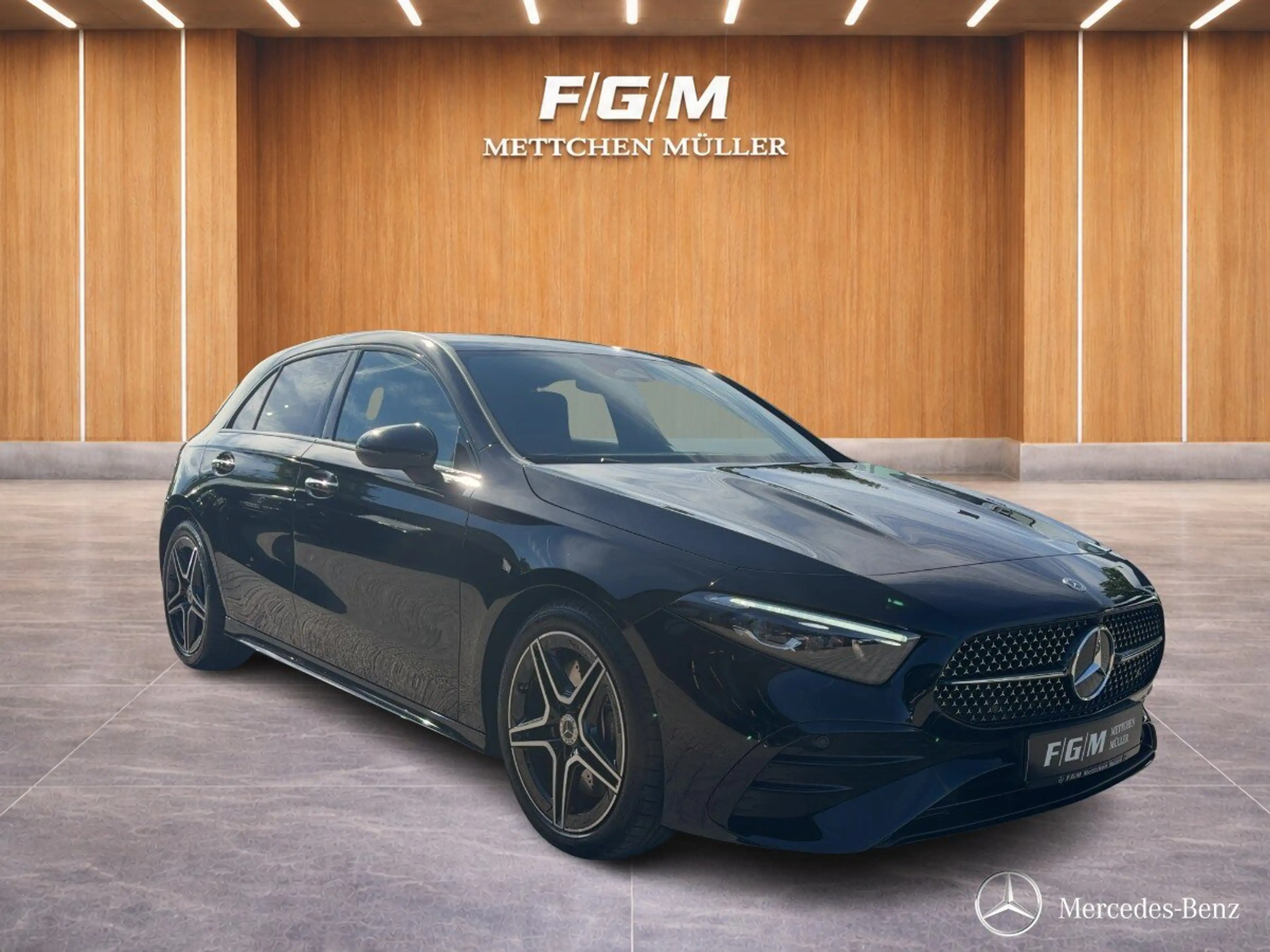 Mercedes-Benz A 250 A 250 4MATIC AMG-LINE+R.KAMERA+NIGHT+CARPAY+DISTR.+ — photo 4