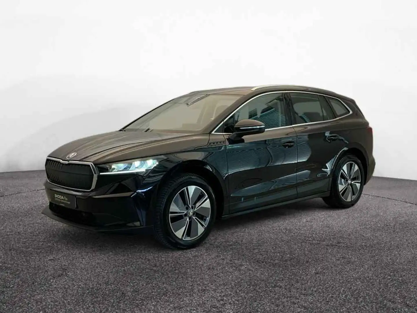 Skoda Enyaq iV 80 *NAVI*AHK*LED*ACC*VIRTUAL*SHZ*R-CAM* Noir - 1