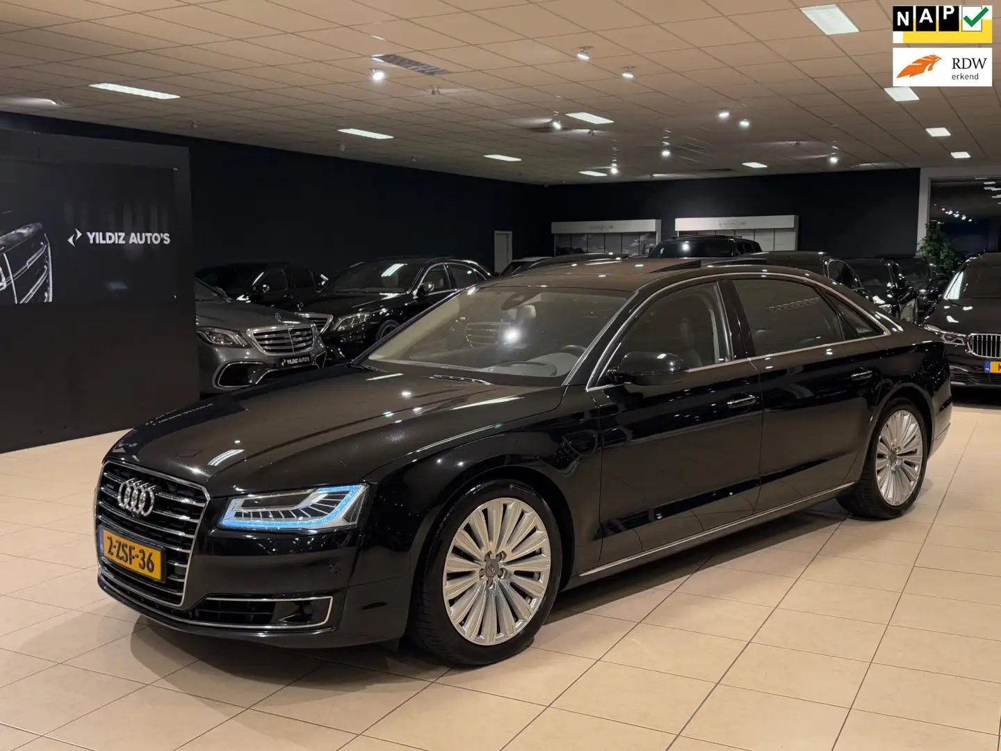 Audi A8 3.0 TDI Quattro Lang|VIP|4-zits|3x TV|ACC|Pano|Nac Noir - 1