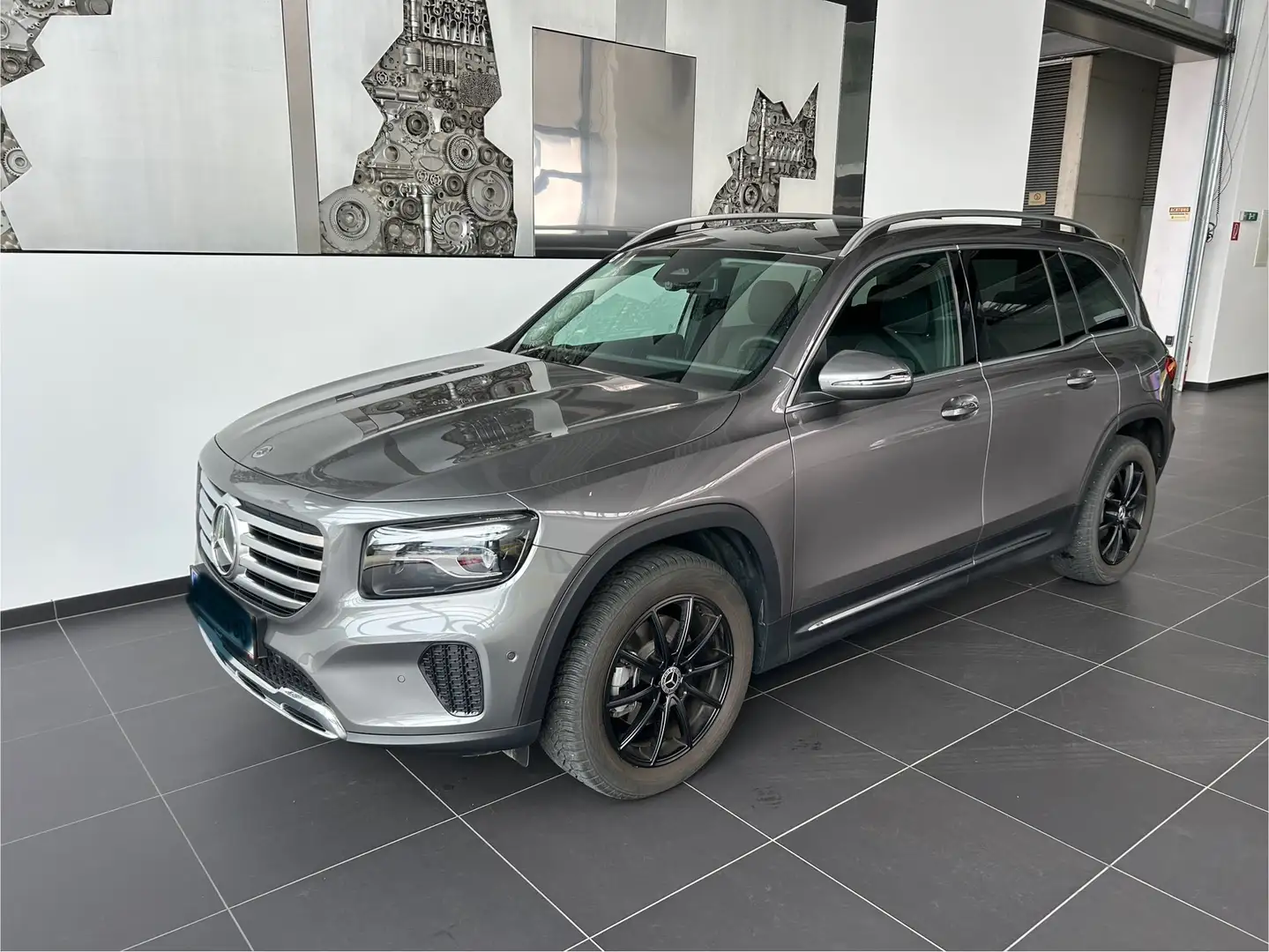 Mercedes-Benz GLB 180 GLB 180d Progressive Facelift Grau - 1