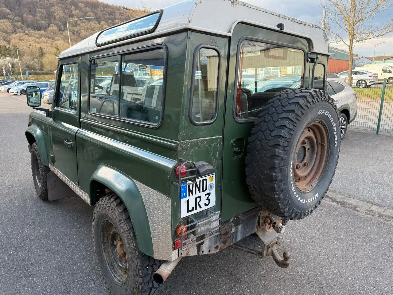 Land Rover Defender 90 SW2,5 DIESEL "SAFARI" EXTRAS, foto 4