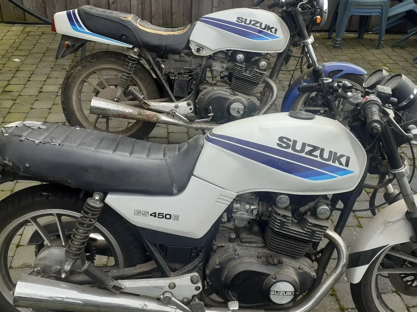 Suzuki GS 450 Weiß - 1