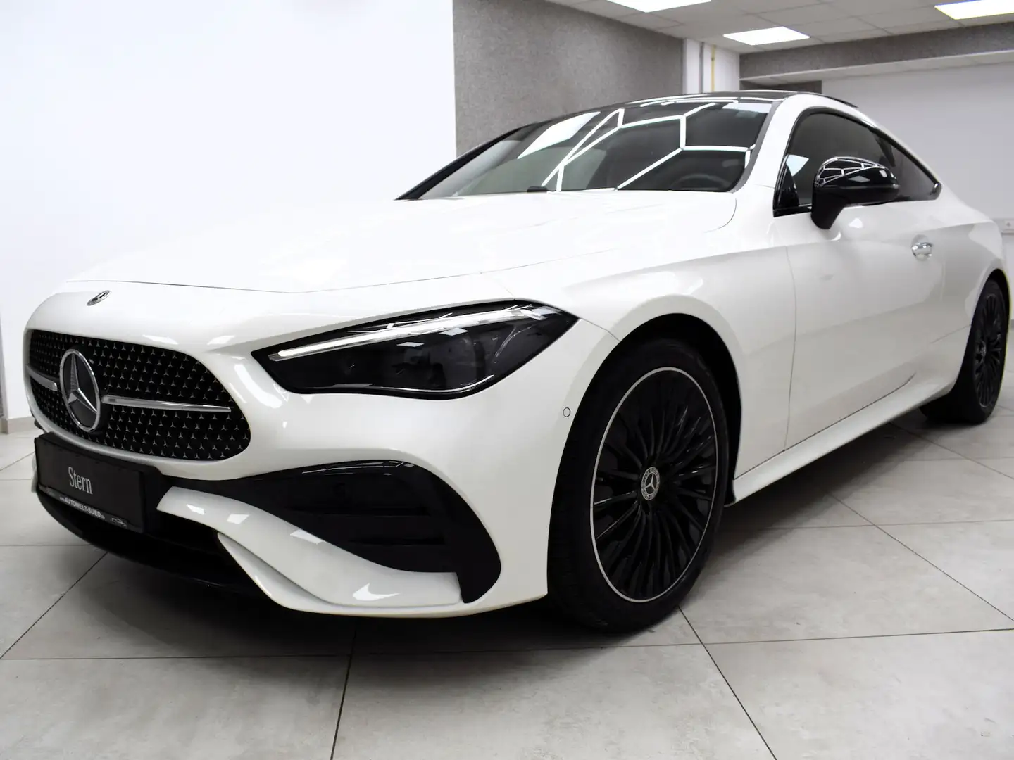 Mercedes-Benz CLE 220 d Coupé AMG Sport Night Pano Mem KeyL 2x Spur LED Blanc - 2