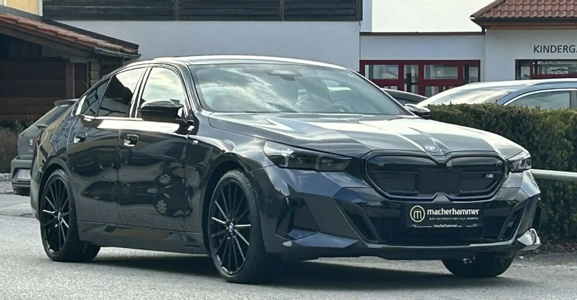 BMW i5 M60 xDrive M SPORT *INTEGRAL*SITZKL*H&K*360°21'' Grau - 2