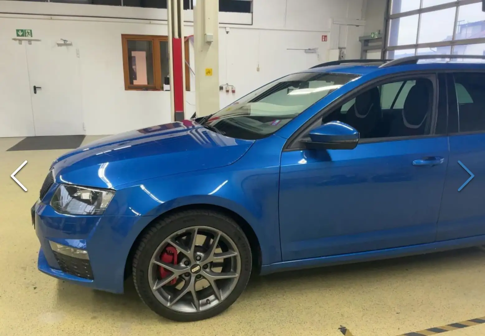Skoda Octavia Combi RS PANO DAB AHK SHZ NAVI BBS Blau - 2
