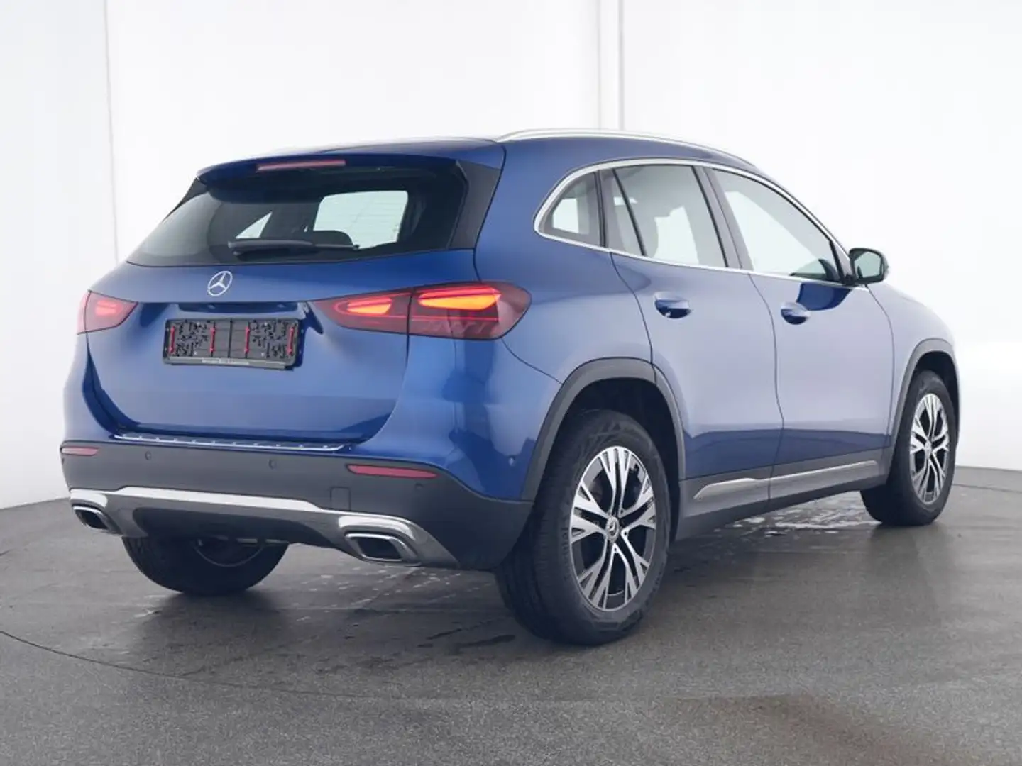 Mercedes-Benz GLA 220 d 4M Progressive/Advanced/Standheizung/ Blau - 2