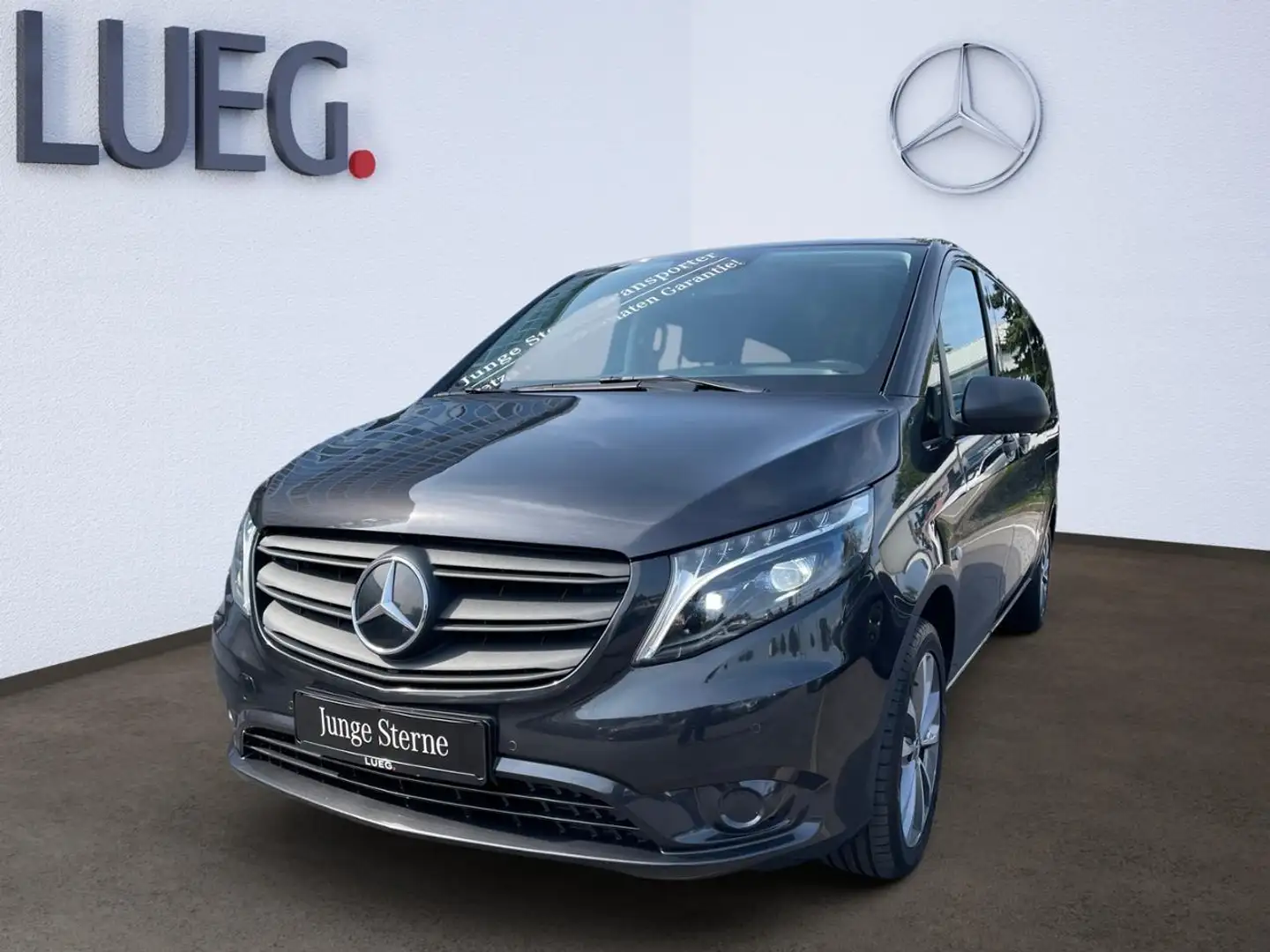 Mercedes-Benz Vito 119 CDI 4x4 Tourer PRO Extral SpurW AUT LED Grau - 1