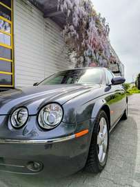 S-Type 4.2 V8 Executive