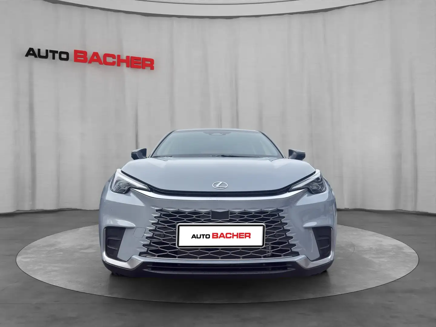 Lexus LBX Emotion 136 PS 2WD inkl. Winterkompletträder Grau - 2
