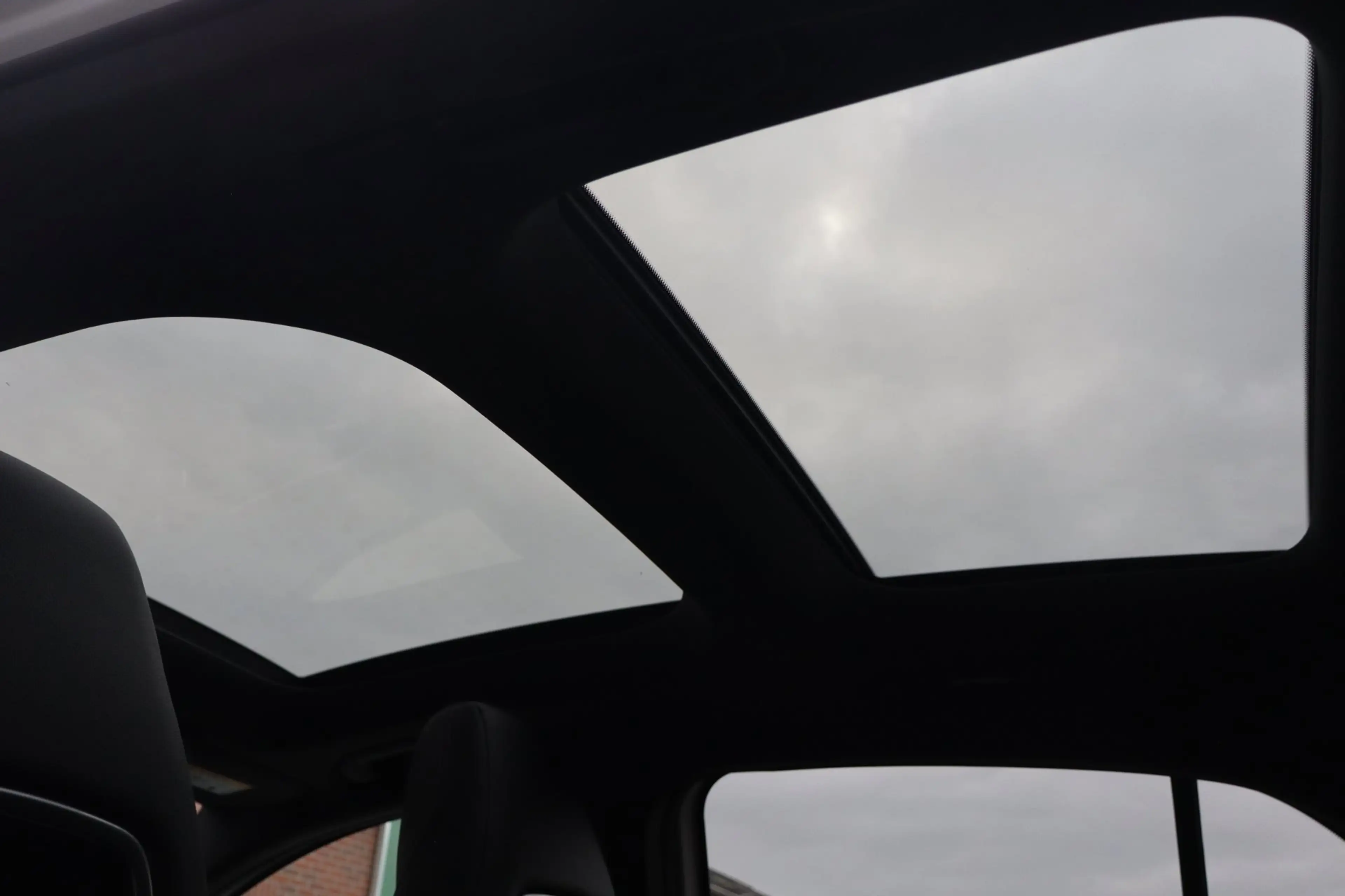 Mercedes-Benz GLA 180 Business Solution AMG Night Upgrade Panoramadak - — photo 16