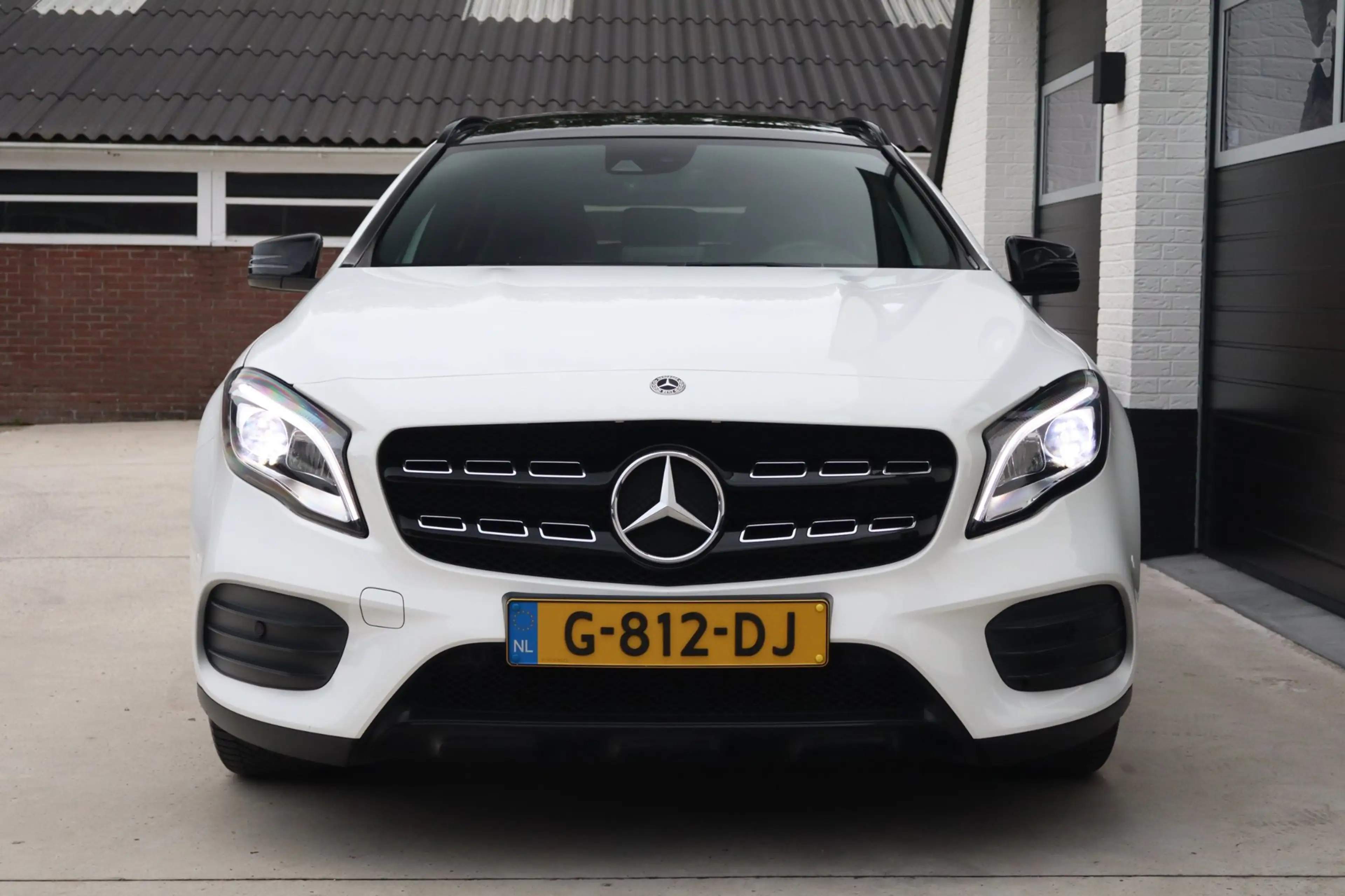 Mercedes-Benz GLA 180 Business Solution AMG Night Upgrade Panoramadak - — photo 7