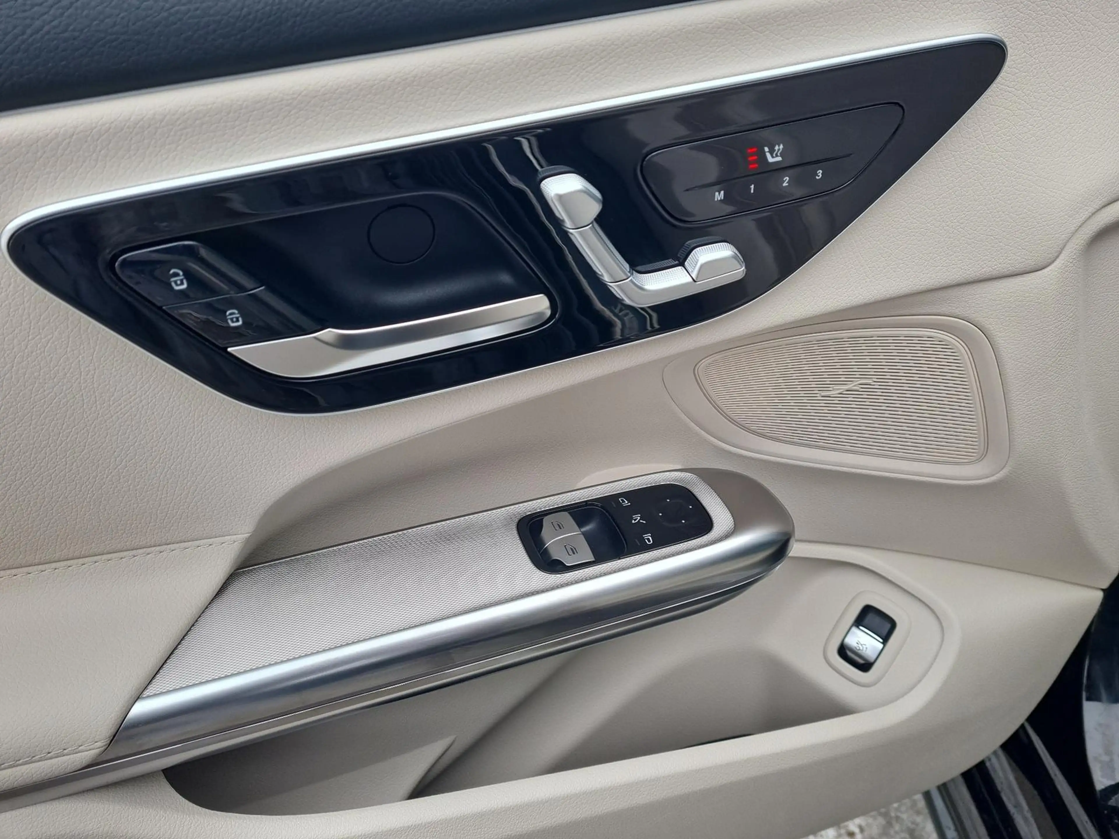 Mercedes-Benz CLE 220 CLE Coupe 220d Advanced Plus Distronic Pano — photo 12