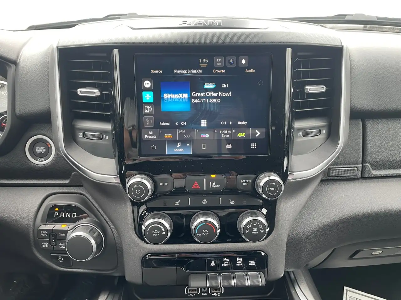 RAM 1500 снимка RAM 1500