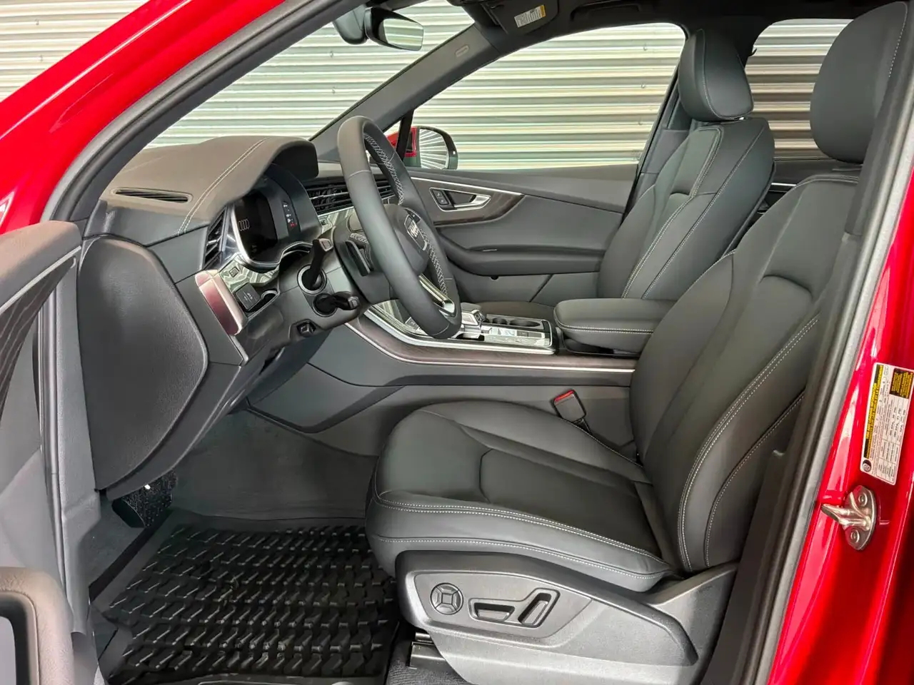 Audi Q7 снимка Audi Q7