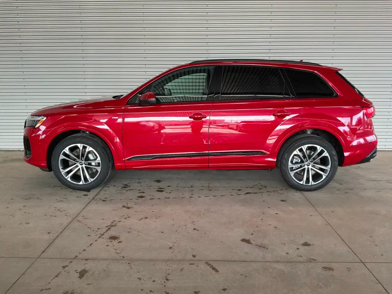 Audi Q7 снимка Audi Q7